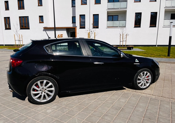 Alfa Romeo Giulietta cena 20900 przebieg: 285000, rok produkcji 2010 z Siemiatycze małe 667